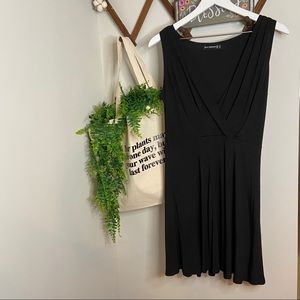 Sarin Mathews Little Black Sleeveless Dress Med